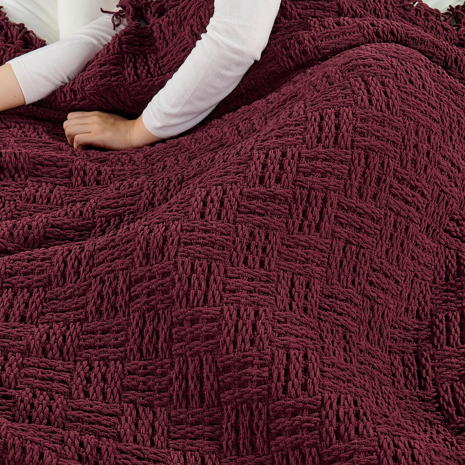 Burgundy Tassel Cable Knit Throw Blanket 50"x60"